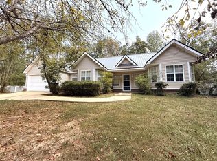119 Walden Dr, Booneville, MS 38829