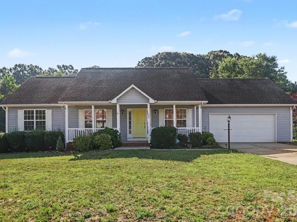 170 Brooks Farm Dr, Rockwell, NC 28138
