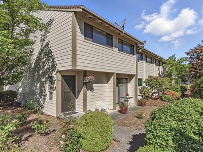 1100 N Meridian St APT 46, Newberg, OR, 97132