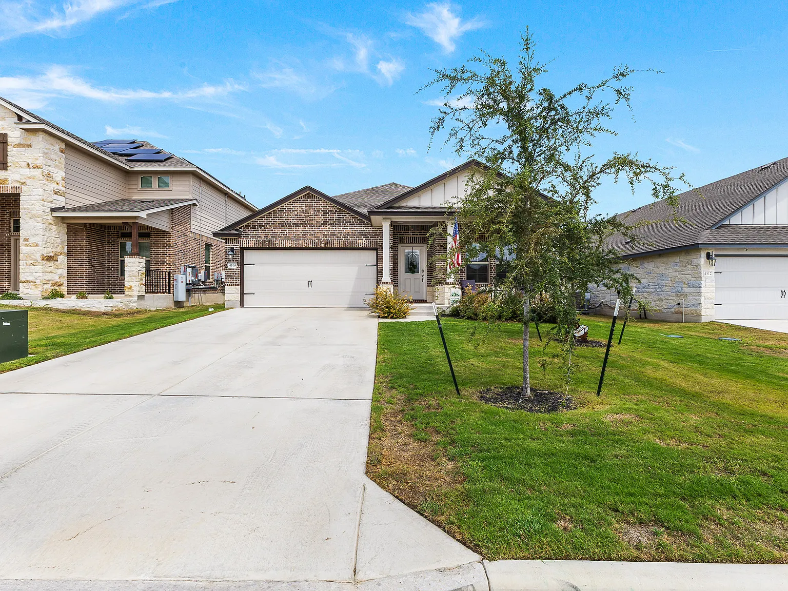 4 bed, 1783 sqft, $2,100 — Photo 1