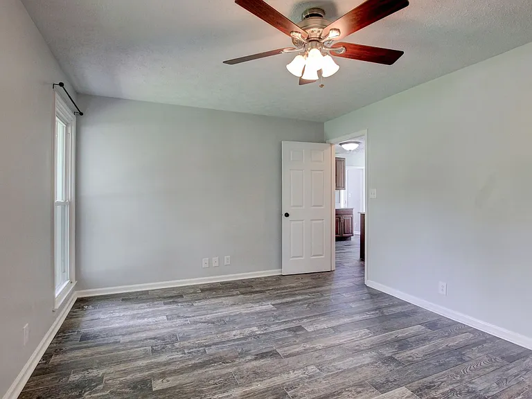 180 Kings Deer Dr — Photo 27