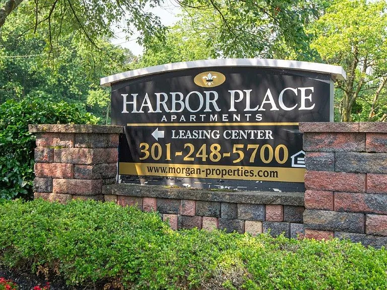 Harbor Place Apartment Homes — Photo 23