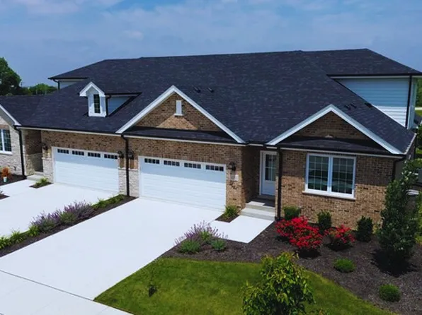 16521 Kayla Dr, Lemont, IL 60439