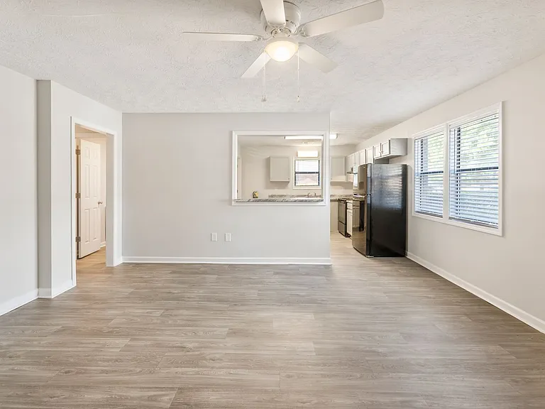 Jackson Place Apartments — Photo 5
