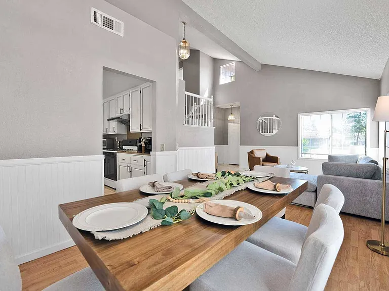 12675 Elmhurst Dr — Photo 40