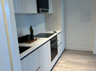 110 Broadway Ave #1312, Toronto, ON M4P 1V7