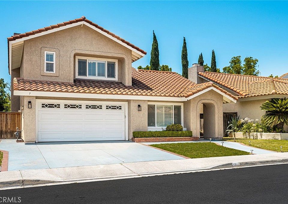 1st image of 7 Temecula Ct