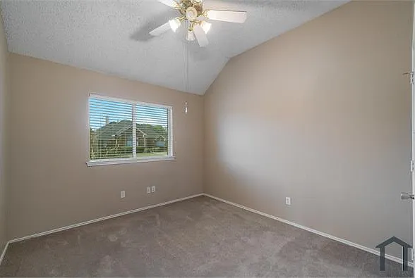 1620 Mercury Pl — Photo 27
