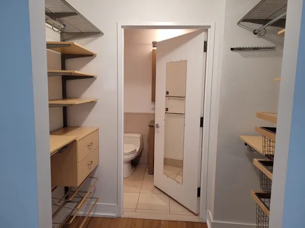 350 West 42nd Street image 5 of 13