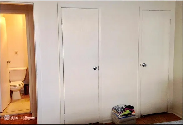 Rented by Douglas Elliman | media 7