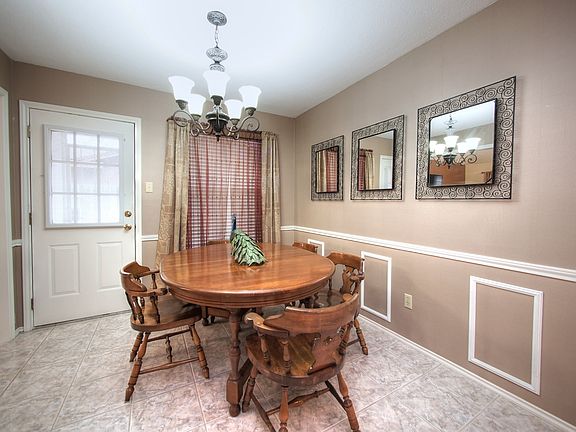 5th image of 6022 Beardmore Dr
