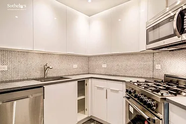 Rented by Sotheby's International Realty