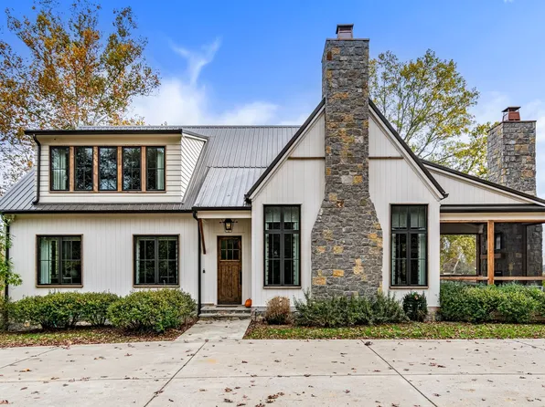 13060 Bakerville Rd, Waverly, TN 37185