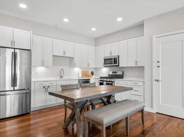 3531 Washington St Unit 321, Boston, MA 02130