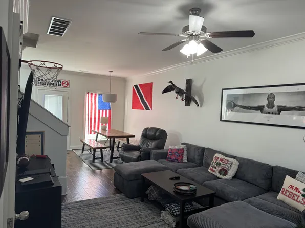 224 Massee Cir, Oxford, MS 38655