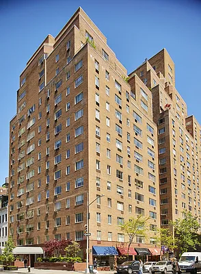 140 East 72nd Street