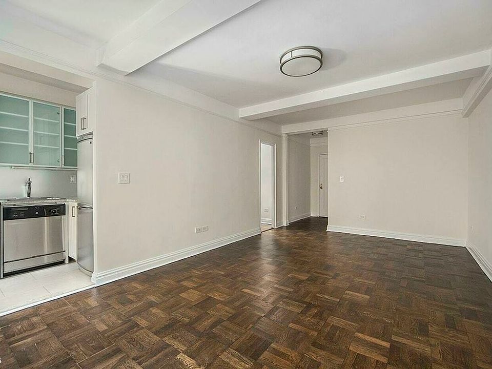 1st image of 340 E 52nd St APT 6E