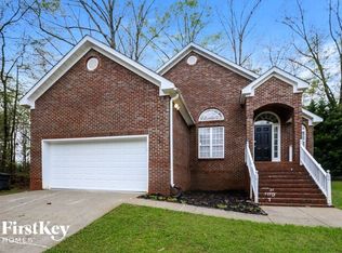 180 Crest View Dr, Jefferson, GA 30549