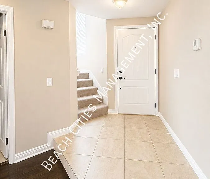 18220 Peters Ct — Photo 4