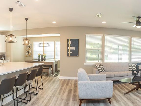2nd image of 93 TURKEY OAK Way