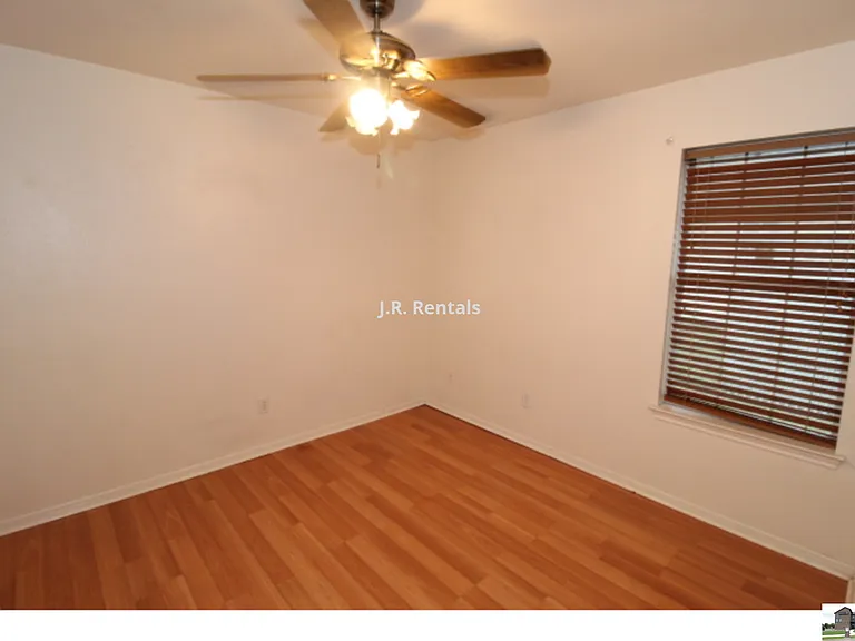 4209 Adobe Dr — Photo 32