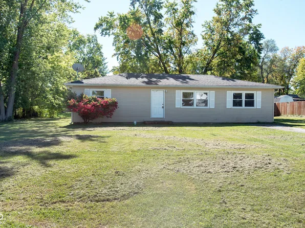 123 Lewis Dr, Mooresville, IN 46158