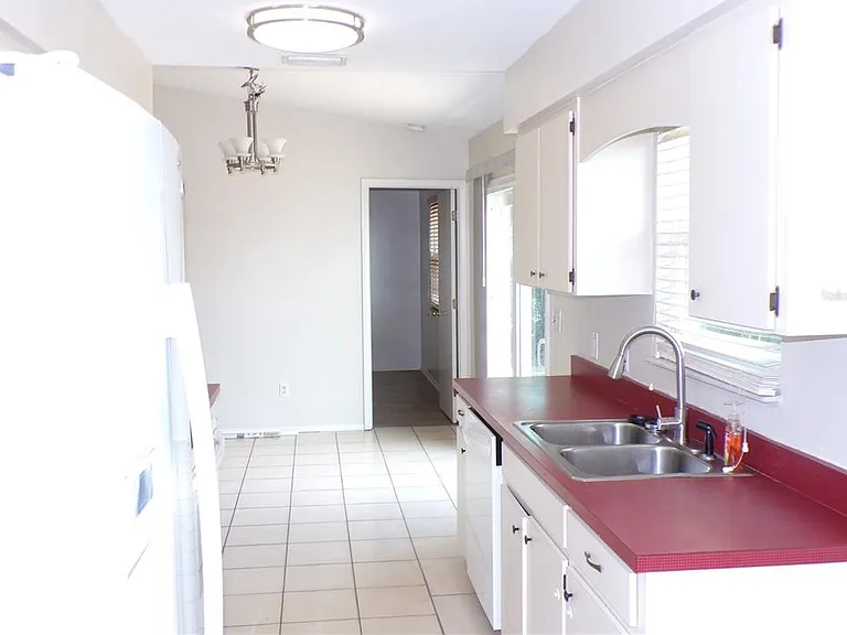 10104 Willmington Blvd — Photo 5