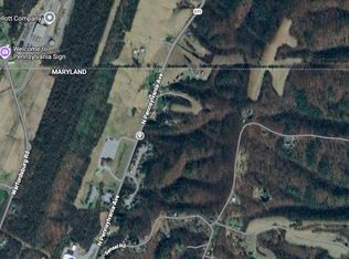 28 S Pennsylvania Ave, Hancock, MD 21750