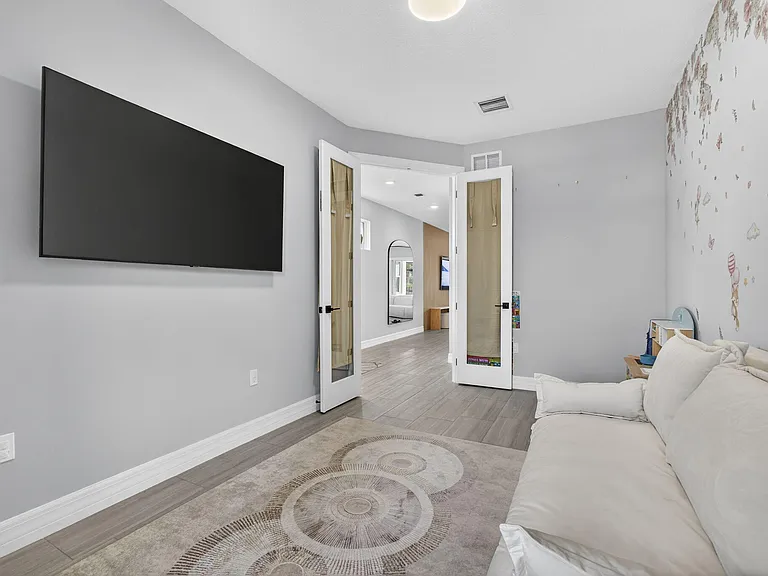 12534 Triumph Ln — Photo 6