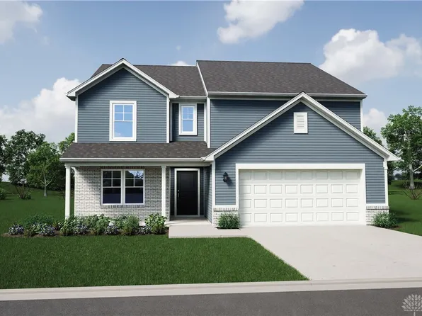 1205 N Scott St, New Carlisle, OH 45344