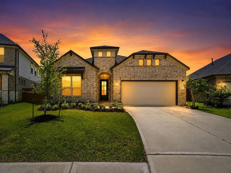 1st image of 2952 Golden Dust Dr