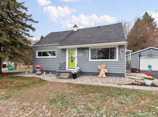 1007 Shady Ln, Tecumseh, MI