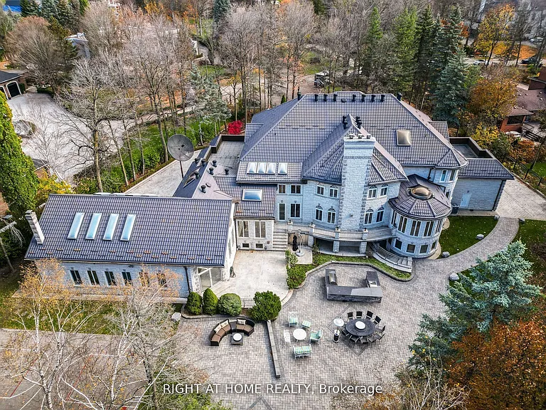 38 Sugarbush Ct — Photo 22