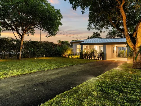 1880 NE 180th St, North Miami Beach, FL 33162