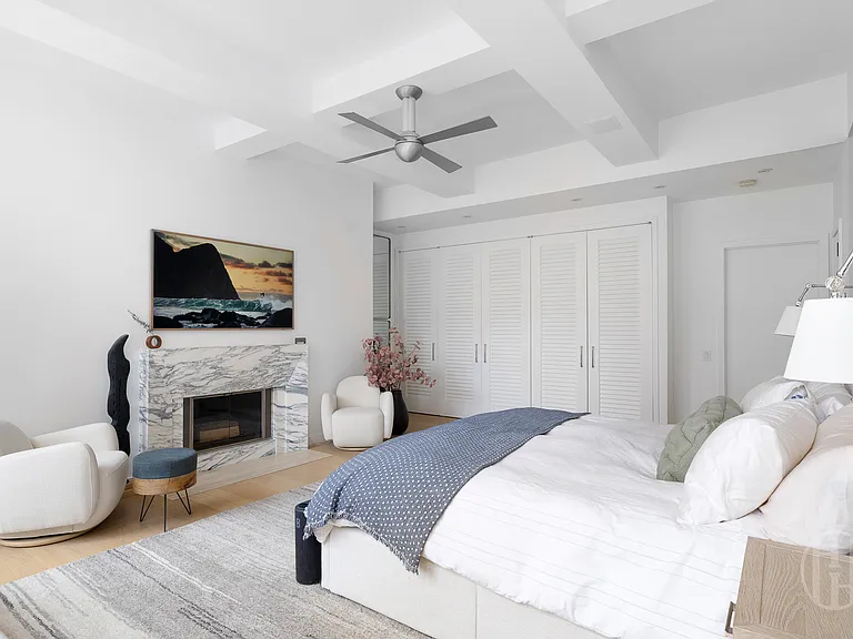 111 Barrow St #8EF — Photo 19
