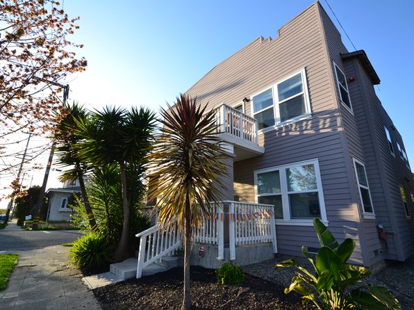 374 41st St #2