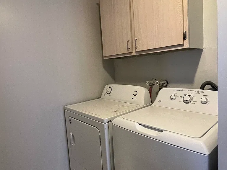 461 James Ct #B — Photo 6