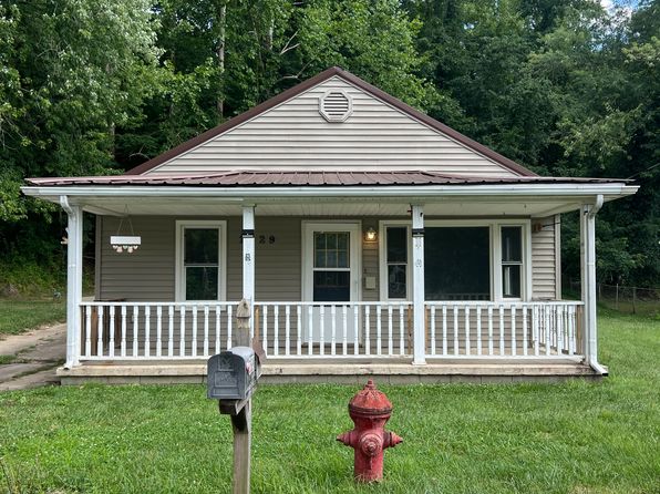 2329 3rd St W