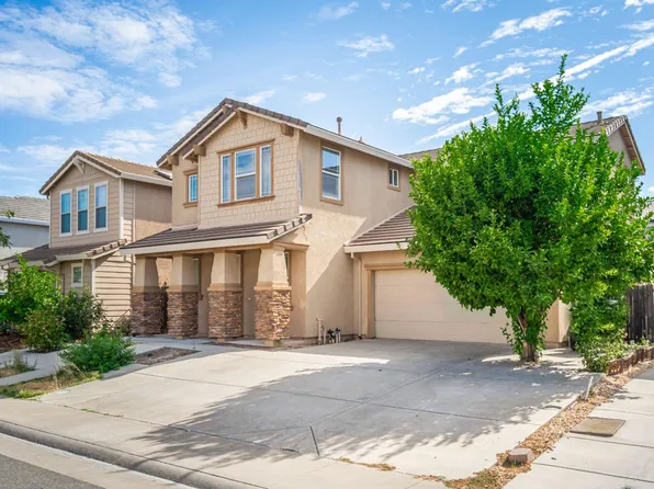 8325 Sienna Sand Dr, Sacramento, CA 95829
