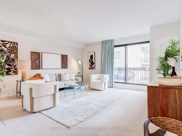 212 Saint George St #503, Toronto, ON M5R 2N5