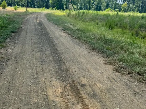 13 Private Road 7700, San Augustine, TX 75972