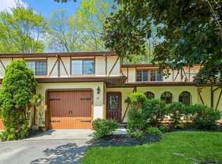 119 Stringham Rd, Lagrangeville, NY 12540