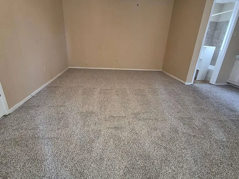 722 Stephanie Dr — Photo 19