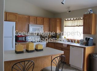 3120 N Treaty Rock Blvd, Post Falls, ID 83854