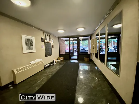 Rented by City Wide Apartments | media 32