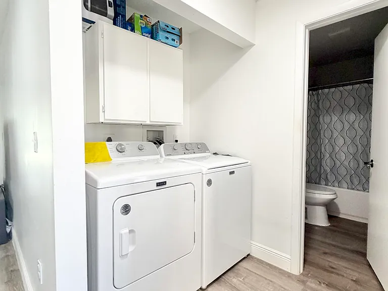 1407 Lakeview Dr E — Photo 13