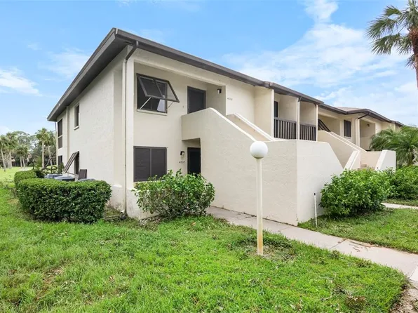 4630 Longwater Chase #90, Sarasota, FL 34235