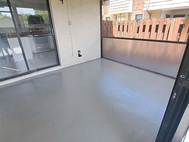 2501 NW 99th Ave #2501 — Photo 24