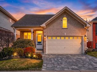 17 Marchant Cir, King, ON