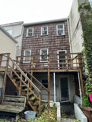 Sold by Pen Realty LLC | media 12